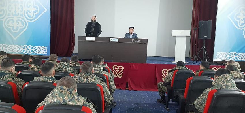  ИМАМ ӘСКЕРИЛЕРМЕН КЕЗДЕСУ ӨТКІЗДІ